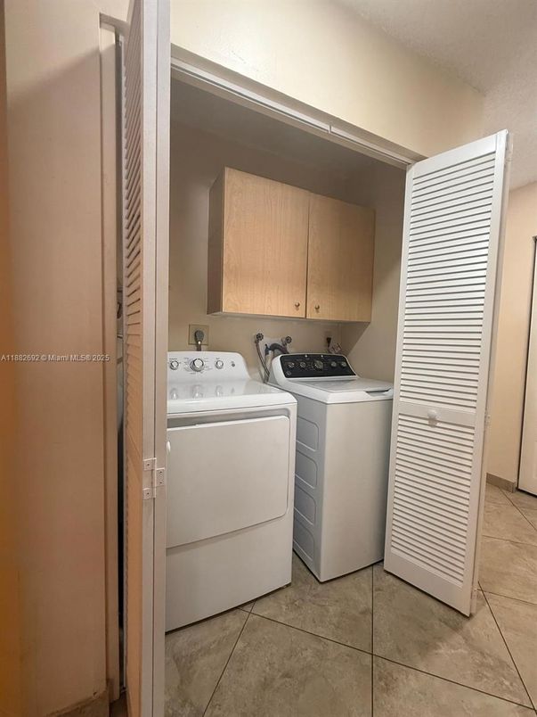 Interior, Utility Closets, Washer