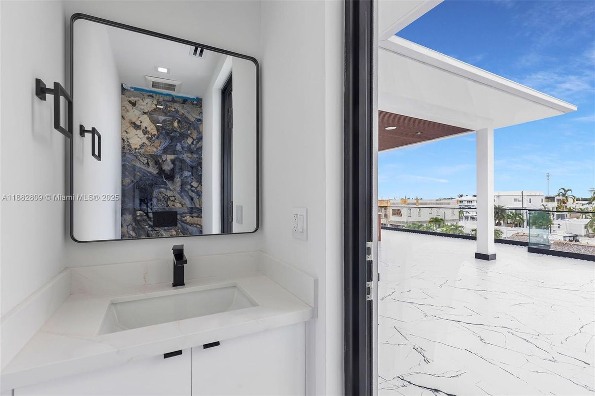Bathroom, Interior, Marble, Recessed Lighting, Water