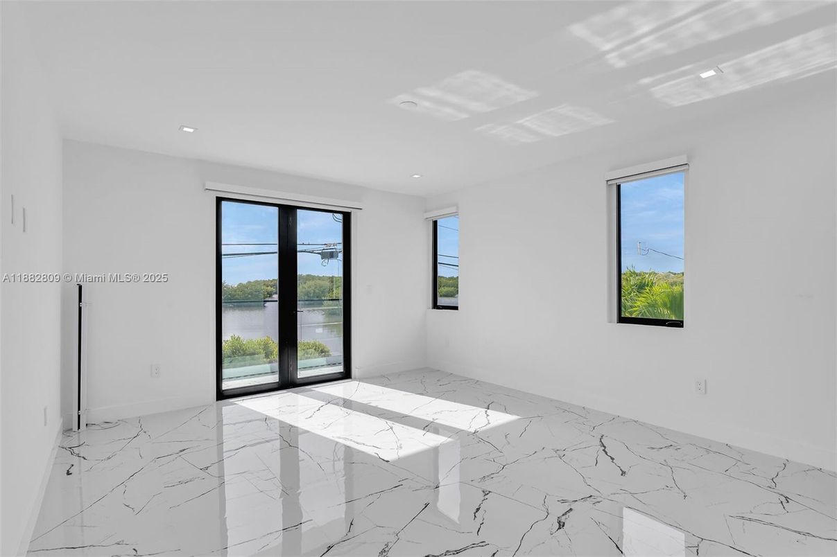 Empty room, Interior, Marble, Recessed Lighting, Water