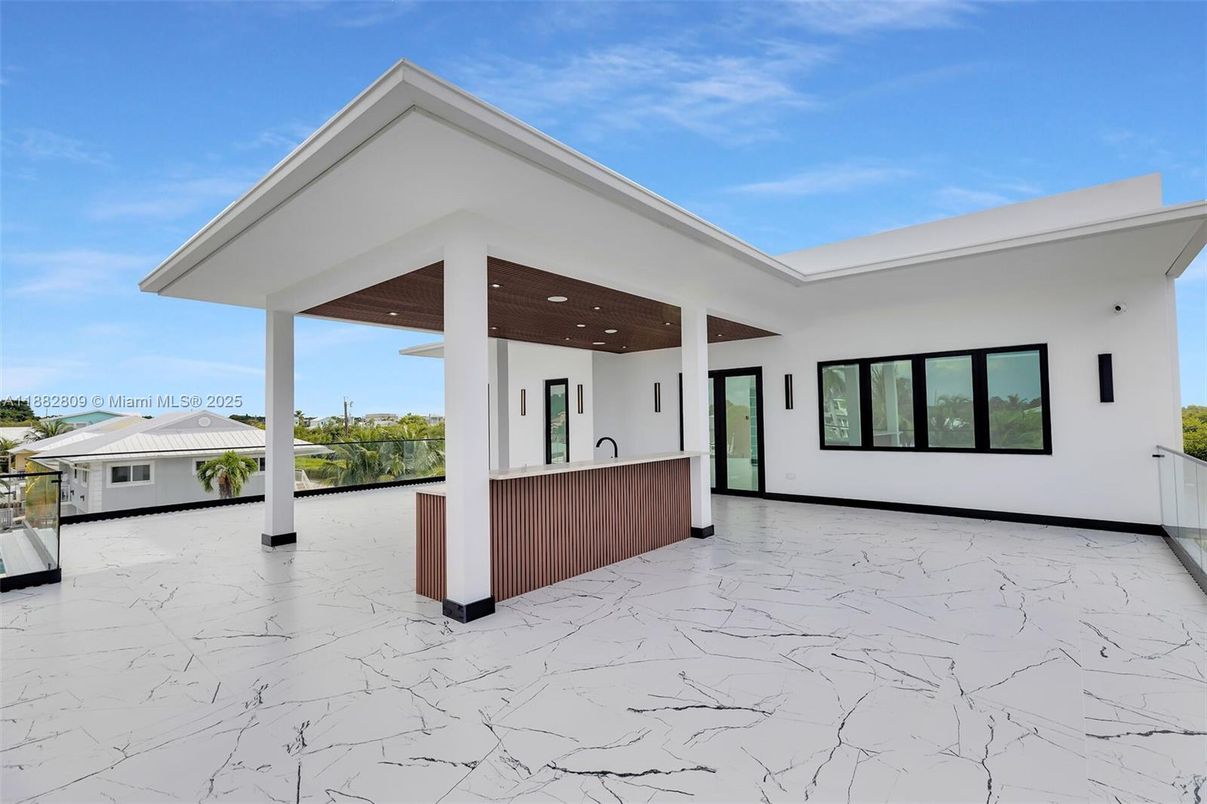 Exterior, Marble