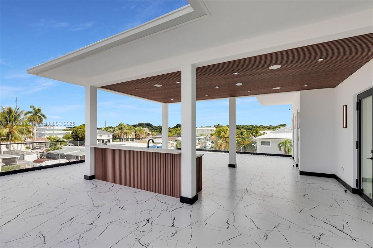 Exterior, Marble, Recessed Lighting, Water