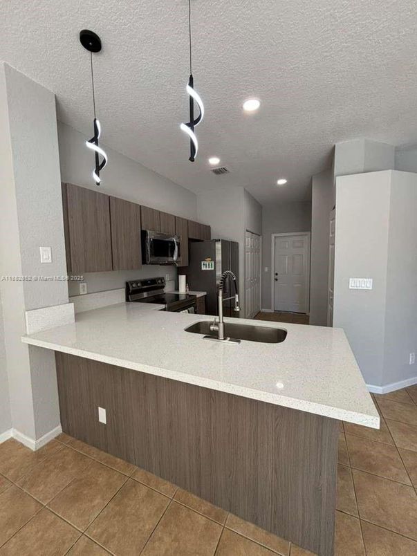 Interior, Kitchen, Pendant Lights, Recessed Lighting