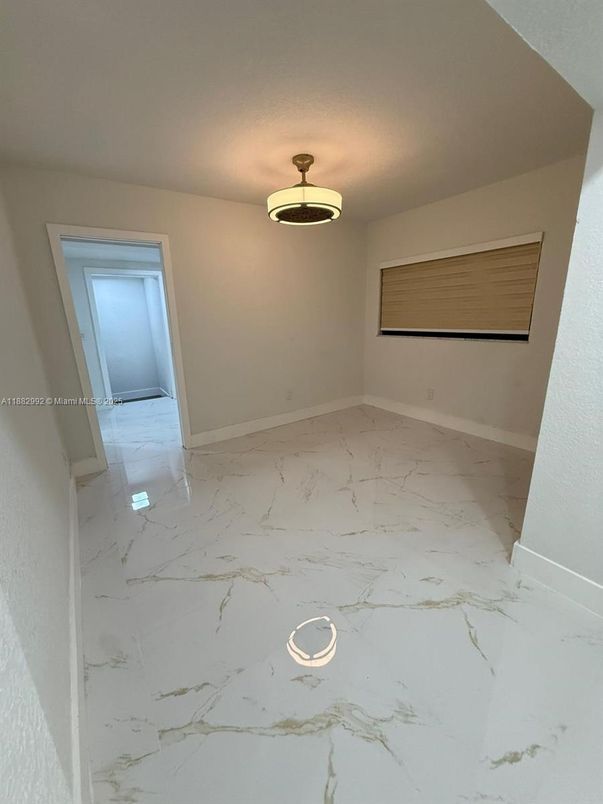 Empty room, Interior, Marble, Pendant Lights