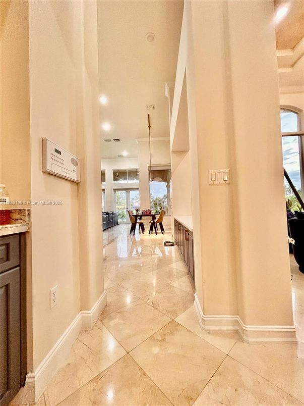 Interior, Recessed Lighting