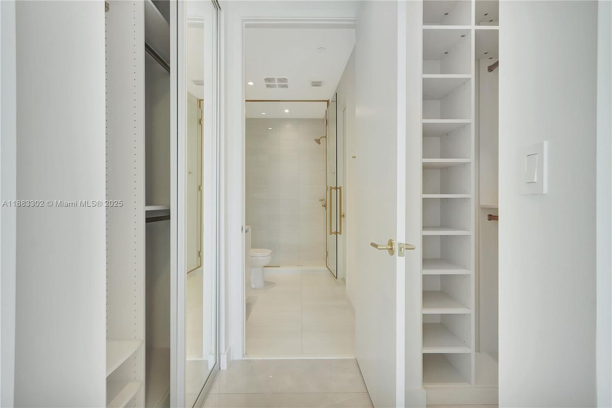 Bathroom, Interior, Recessed Lighting, Walk-in Closets