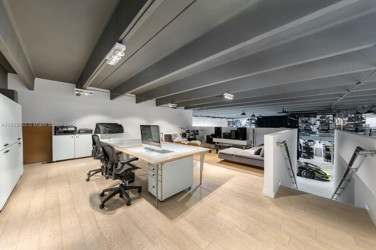 Home Office, Interior, Wood Texture Flooring