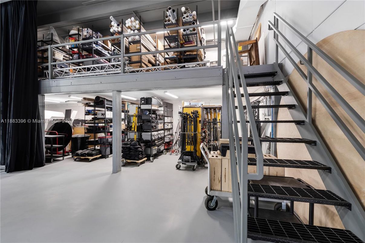 Fitness Equipment, Interior