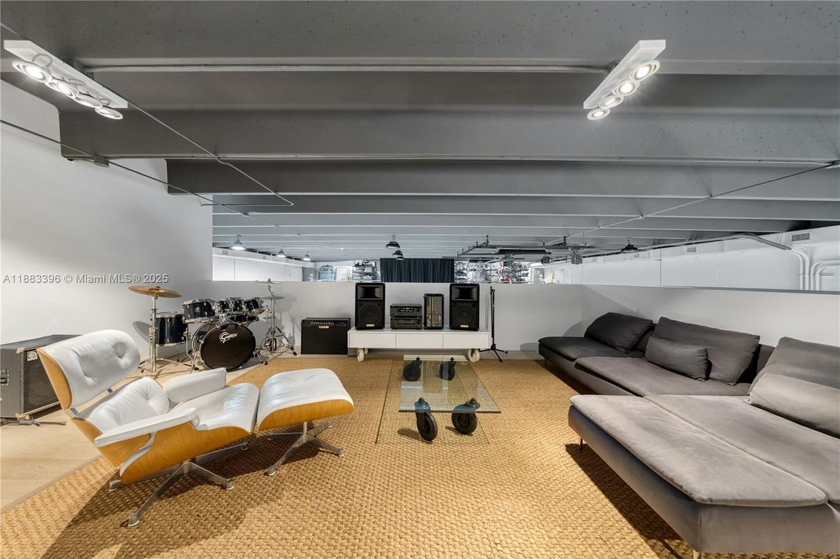 Interior, Living room