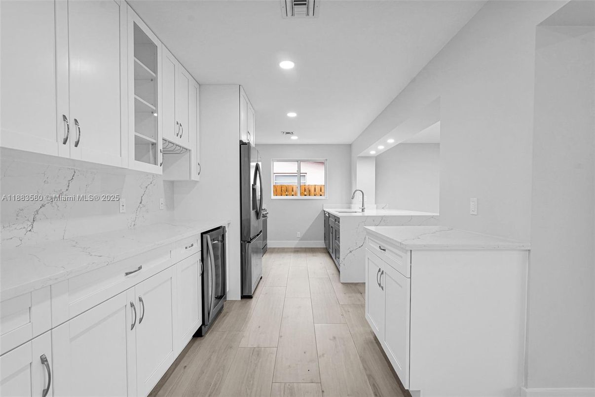 Interior, Kitchen, Recessed Lighting, Wood Texture Flooring