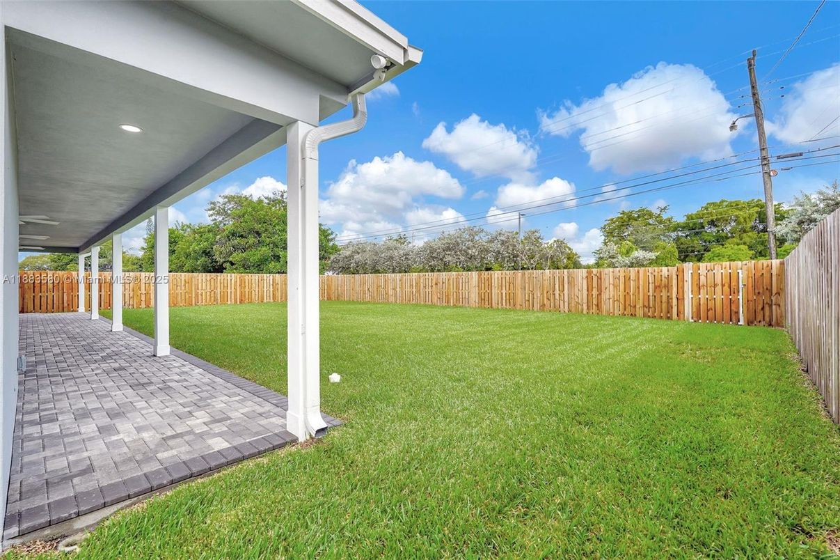 Backyard, Exterior