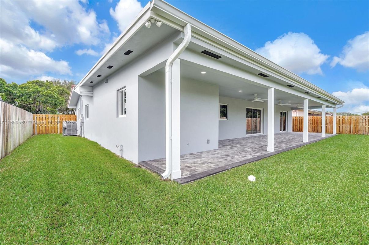 Backyard, Exterior