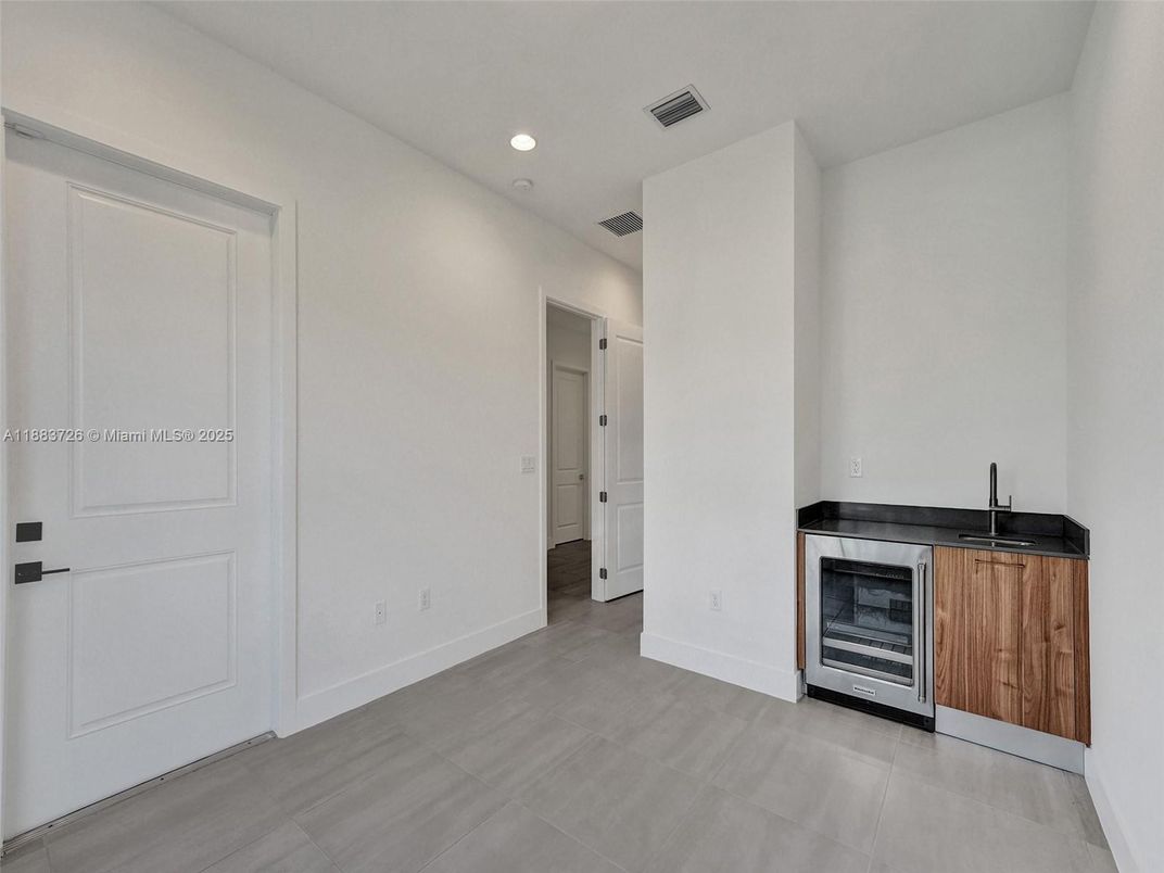 Empty room, Fireplace, Interior, Recessed Lighting