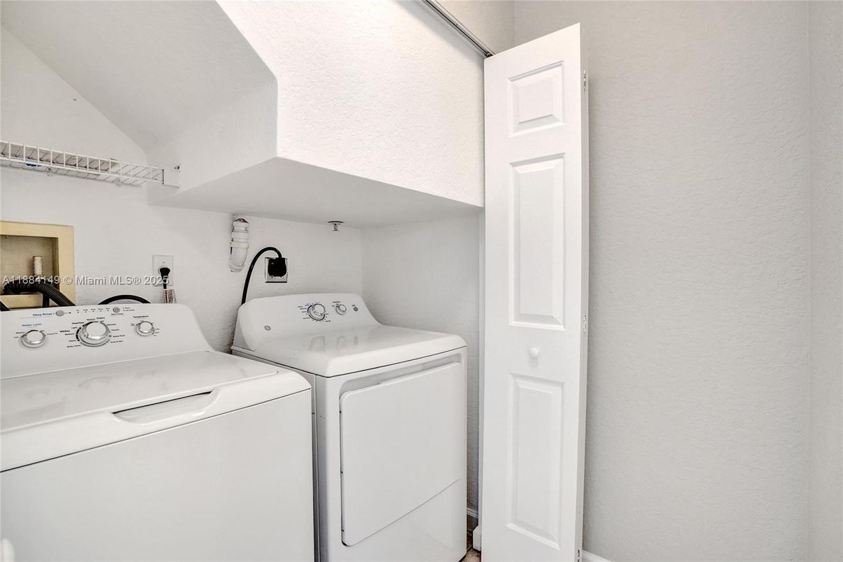 Interior, Utility Closets, Washer