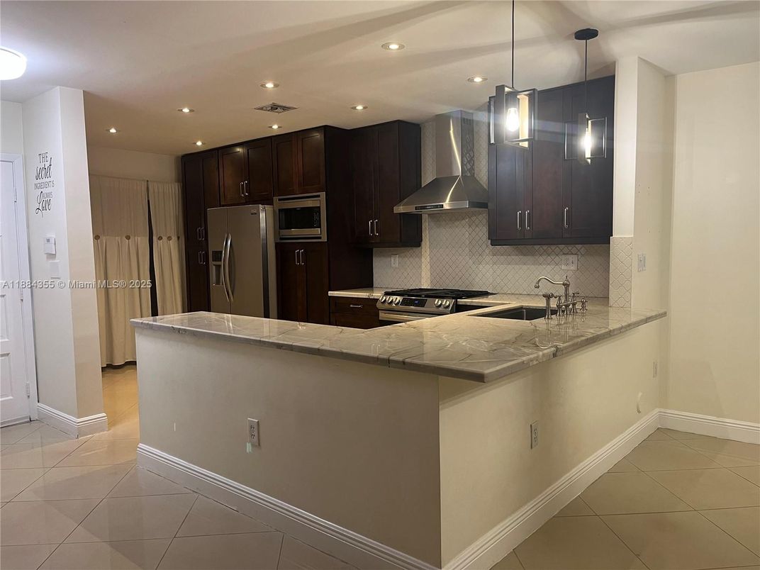 Interior, Kitchen, Pendant Lights, Recessed Lighting, Stainless Steel Appliances