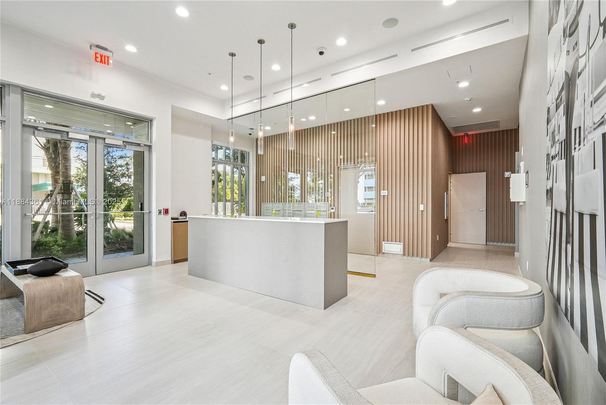 Interior, Pendant Lights, Recessed Lighting