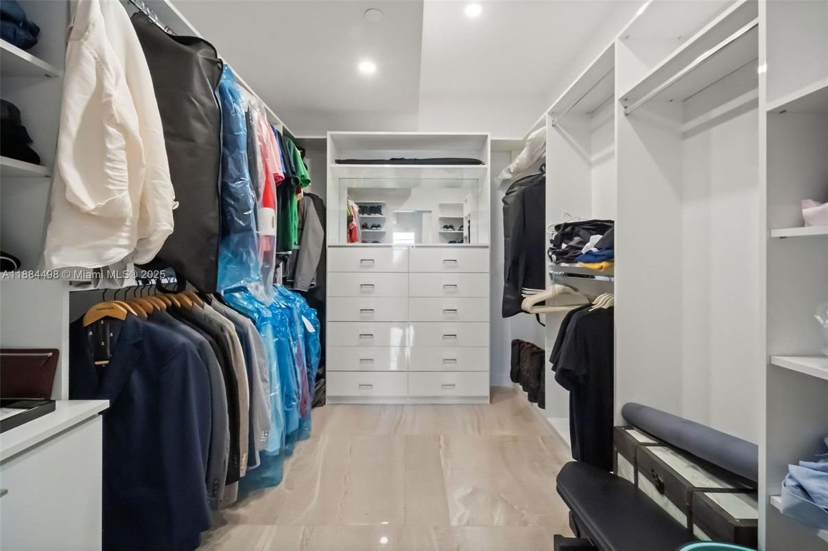 Interior, Recessed Lighting, Walk-in Closets, Wood Texture Flooring