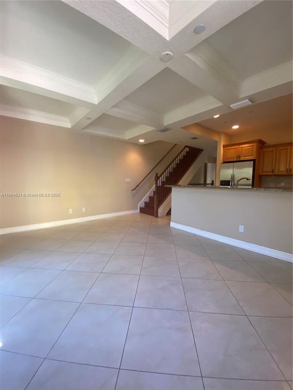 Empty room, Interior, Kitchen, Recessed Lighting