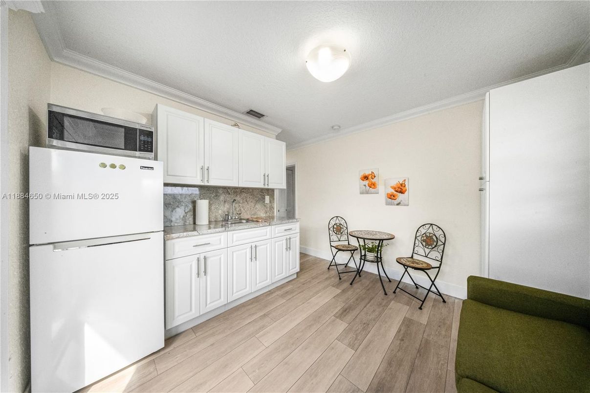 Dining room, Interior, Kitchen, Wood Texture Flooring
