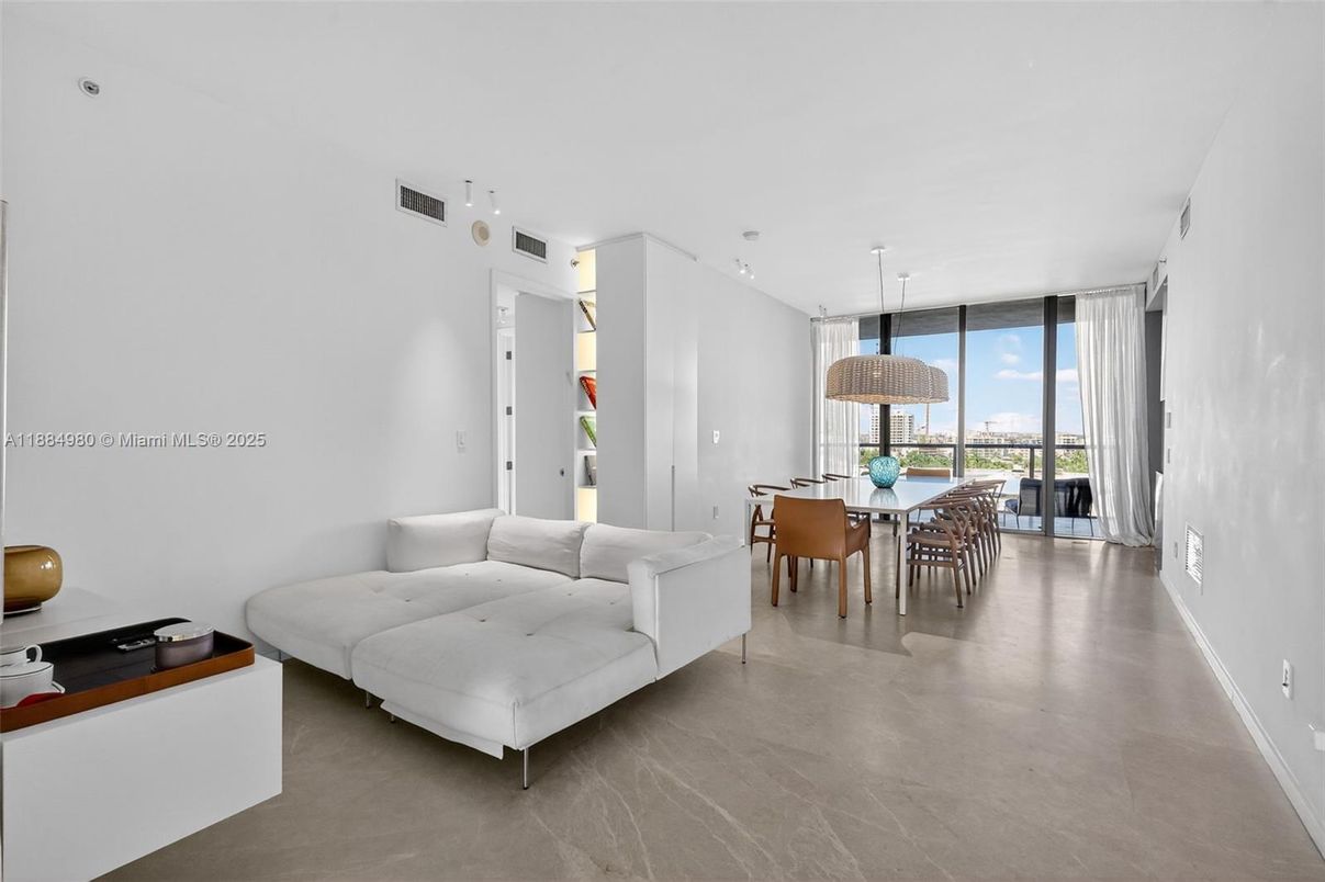 Dining room, Interior, Living room, Pendant Lights, Water