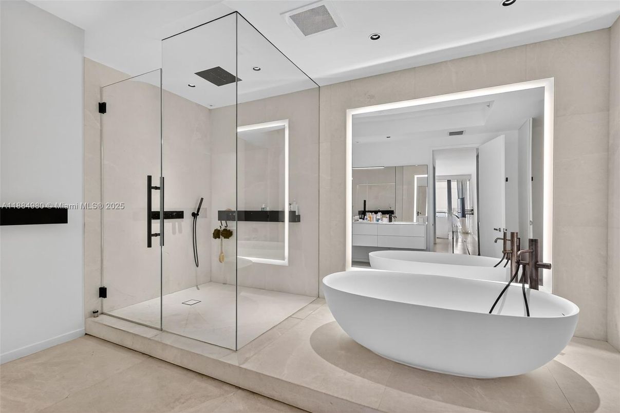 Bathroom, Free Standing Baths, Glass Shower, Interior, Recessed Lighting