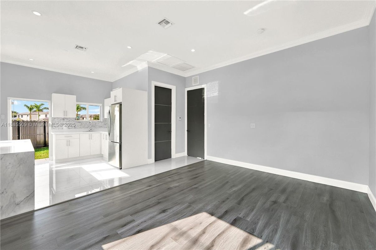 Empty room, Interior, Kitchen, Recessed Lighting, Wood Texture Flooring