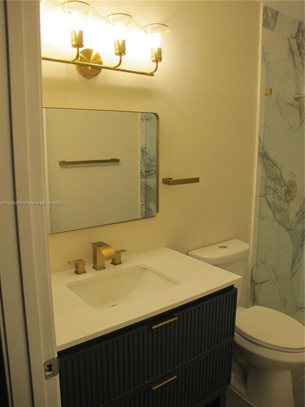Bathroom, Interior, Marble Walls
