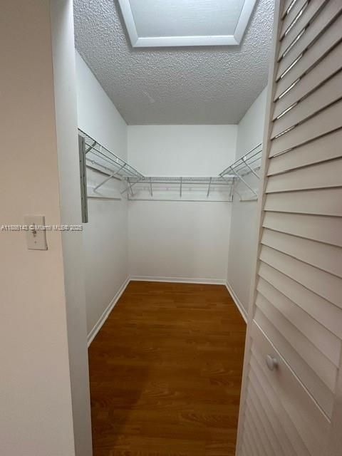 Interior, Walk-in Closets, Wood Texture Flooring