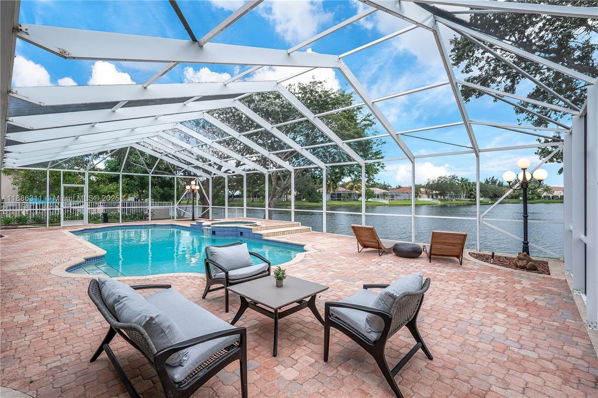 Glass Ceilings, Interior, Pool, Sun Room, Water