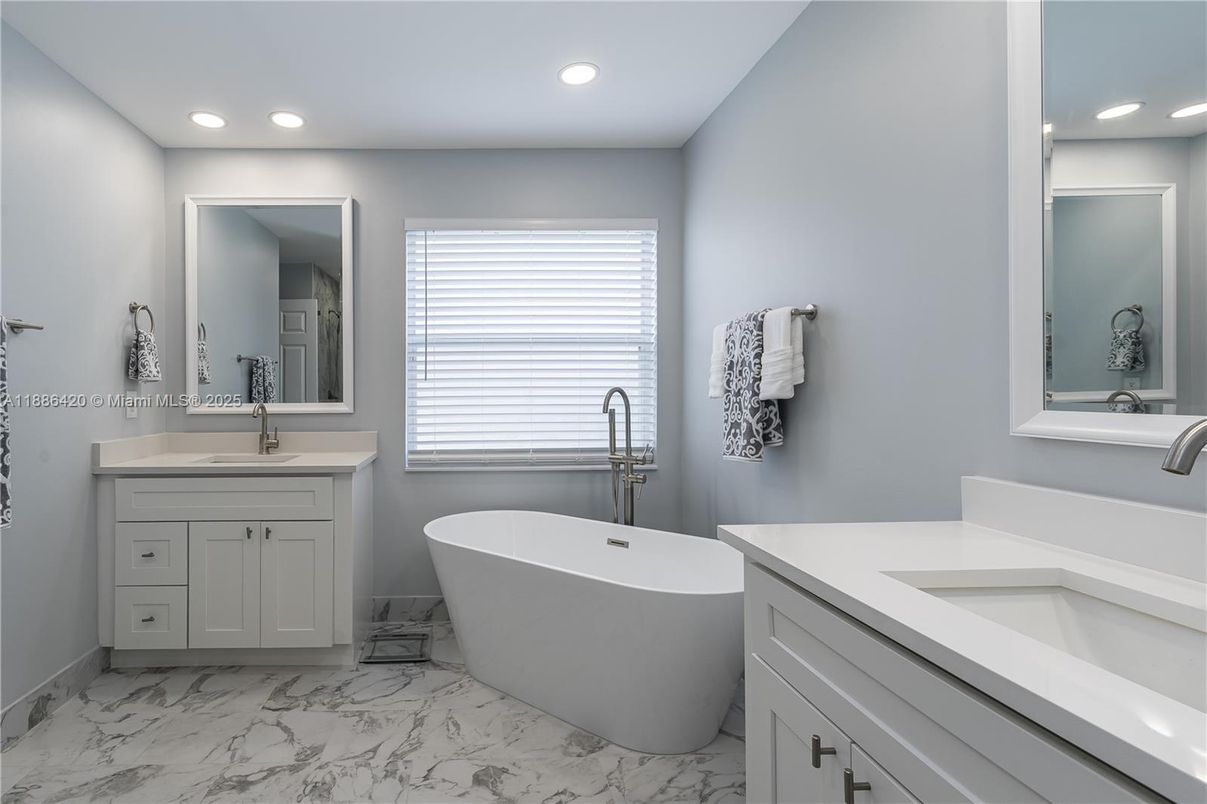 Bathroom, Dual Sink Vanities, Free Standing Baths, Interior, Marble, Recessed Lighting