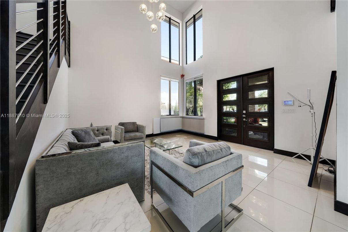 Interior, Living room, Marble, Pendant Lights