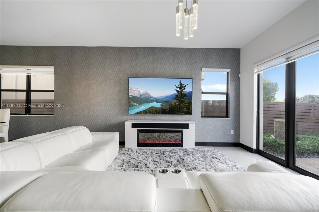 Fireplace, Interior, Pendant Lights