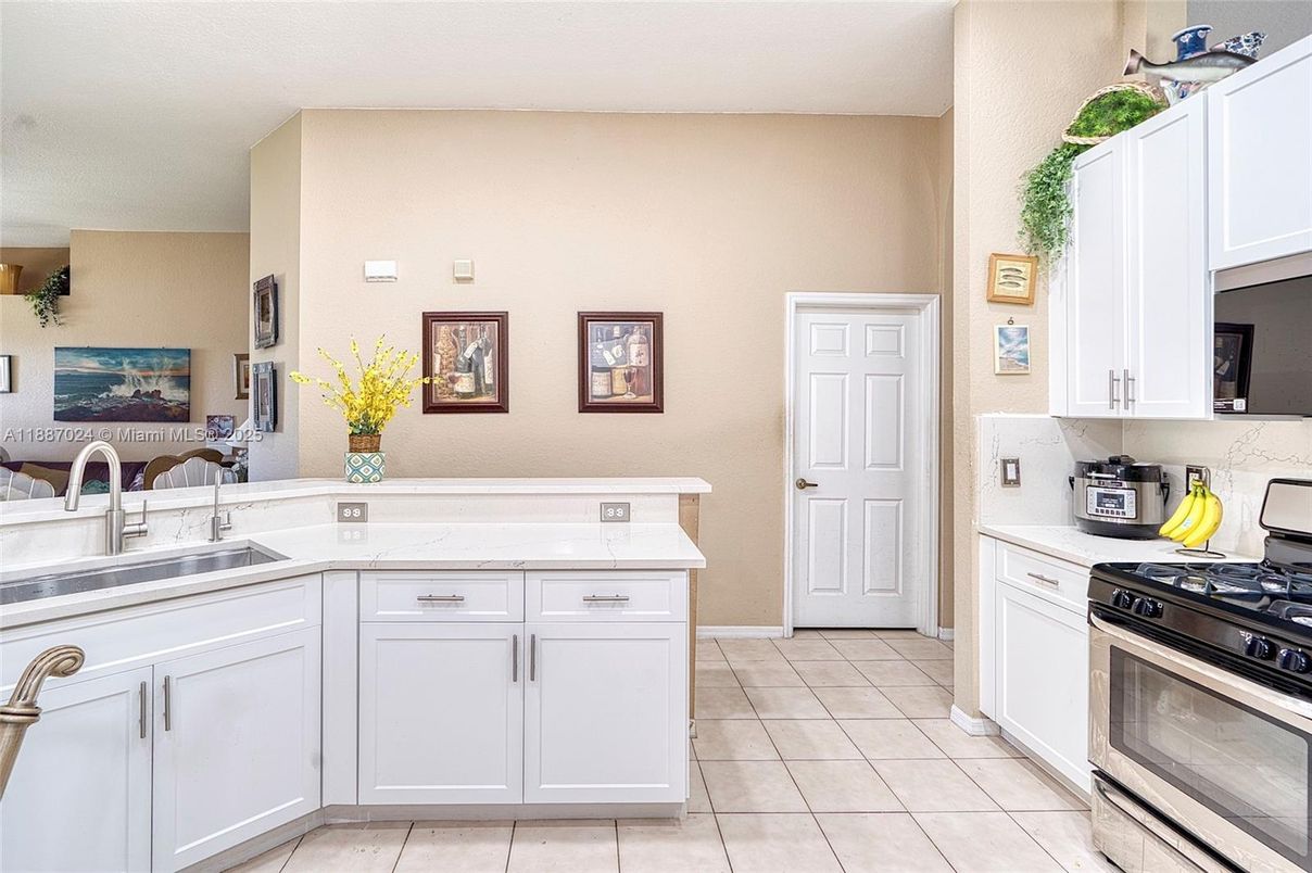 Interior, Kitchen
