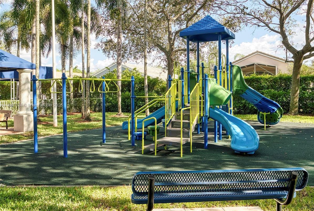 Backyard, Exterior, Playground