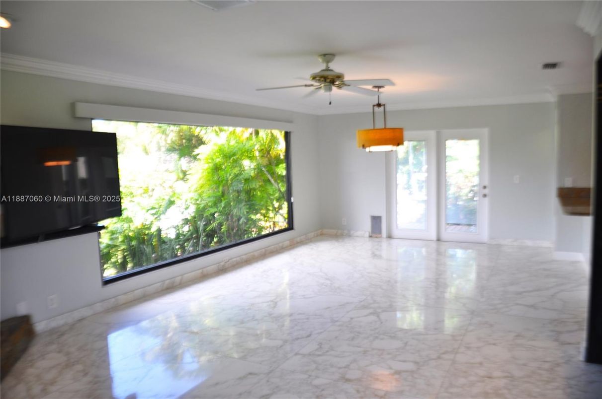Empty room, Interior, Marble, Pendant Lights, Recessed Lighting