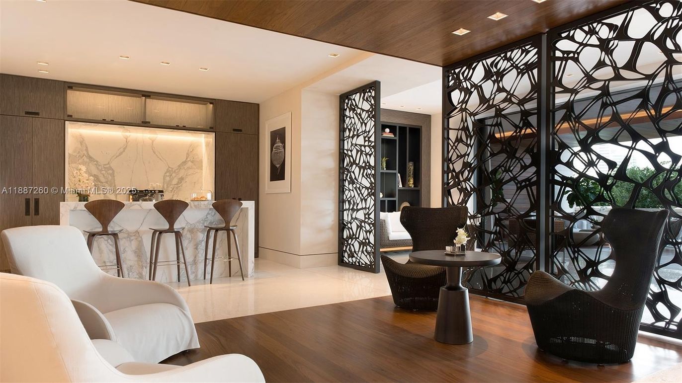 Interior, Recessed Lighting, Wooden Ceilings, Wood Texture Flooring