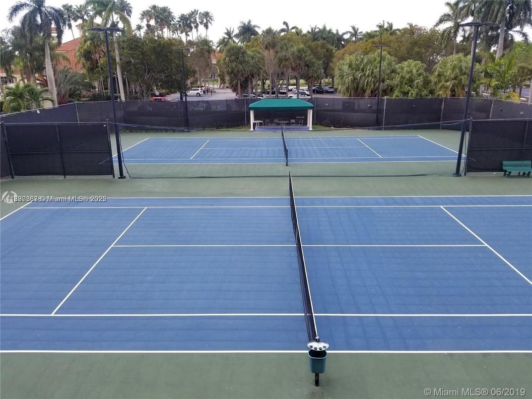 Exterior, Tennis Courts