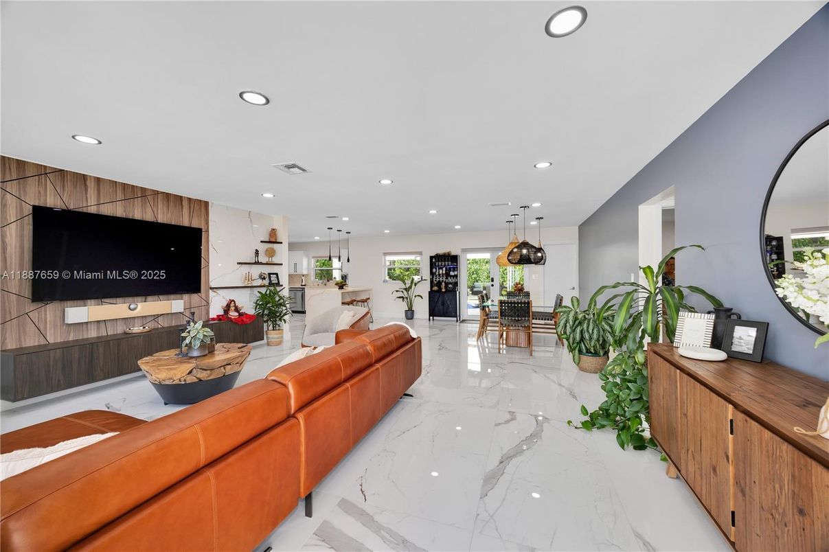 Interior, Living room, Marble, Pendant Lights, Recessed Lighting, Wooden Walls