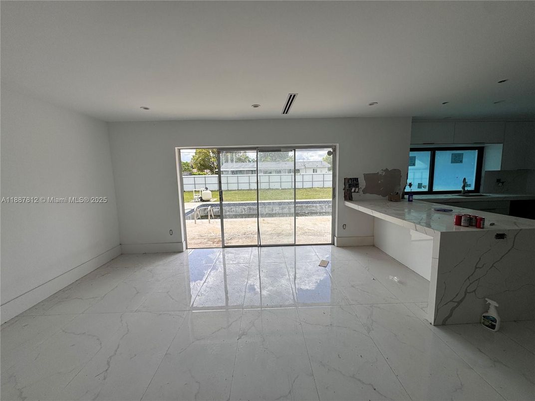 Interior, Kitchen, Marble, Recessed Lighting
