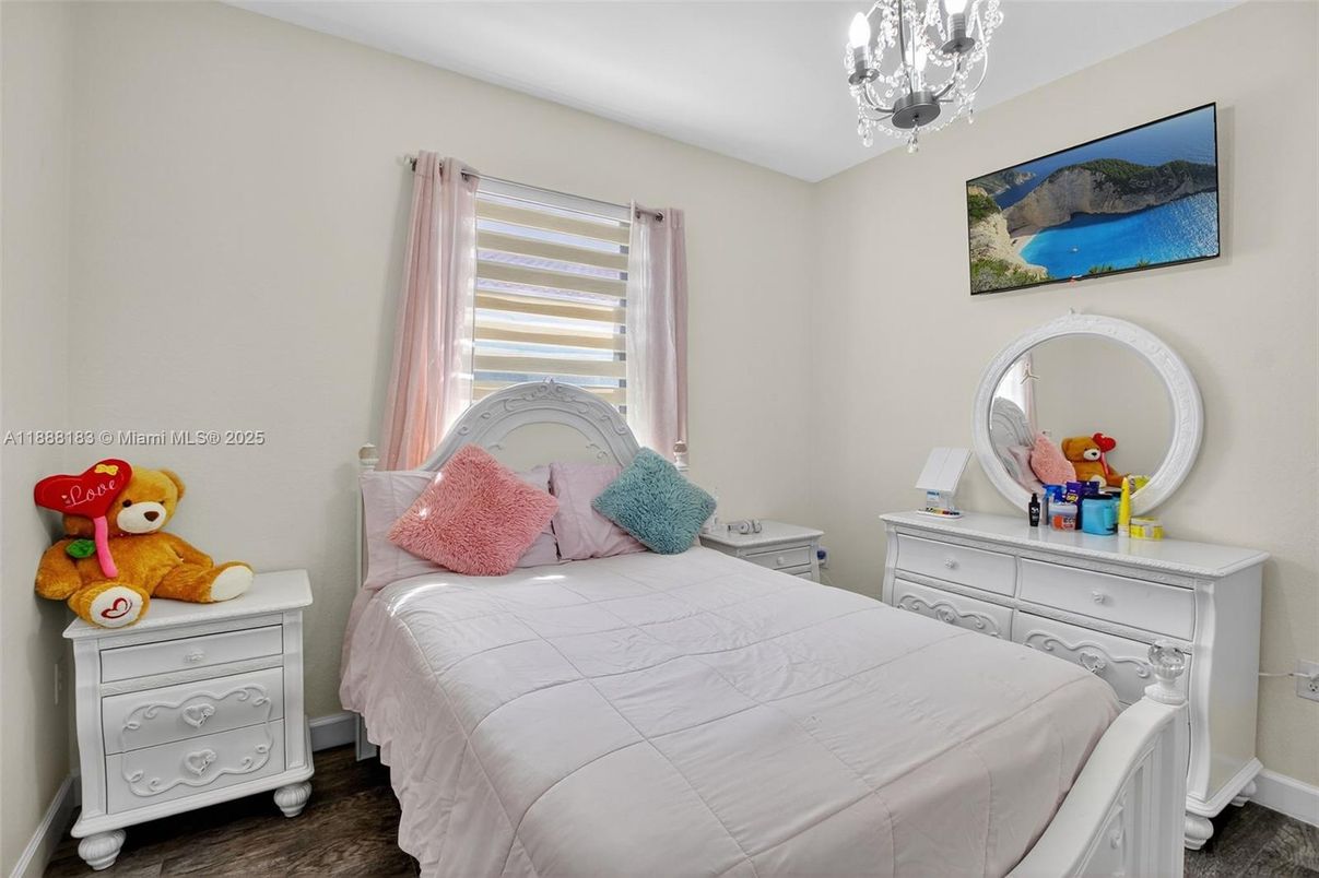 Bedroom, Chandelier, Interior, Wood Texture Flooring