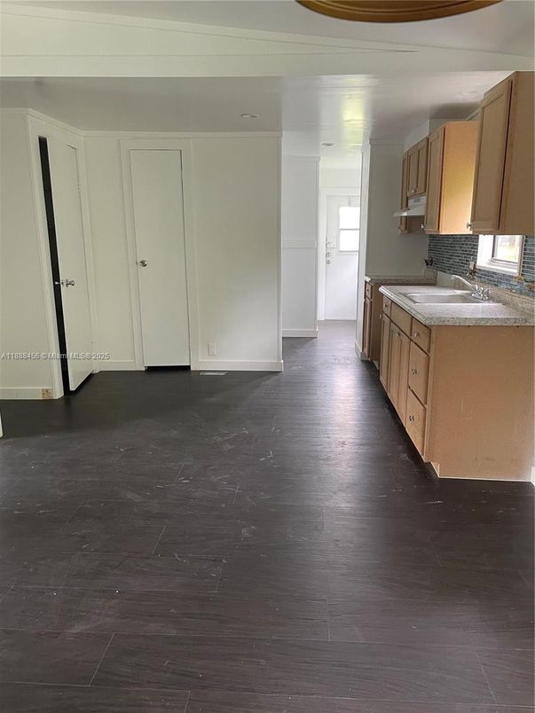 Interior, Kitchen, Wood Texture Flooring