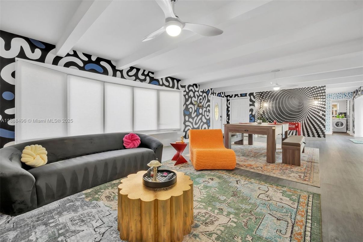 Billiard Table, Game Room, Interior, Living room