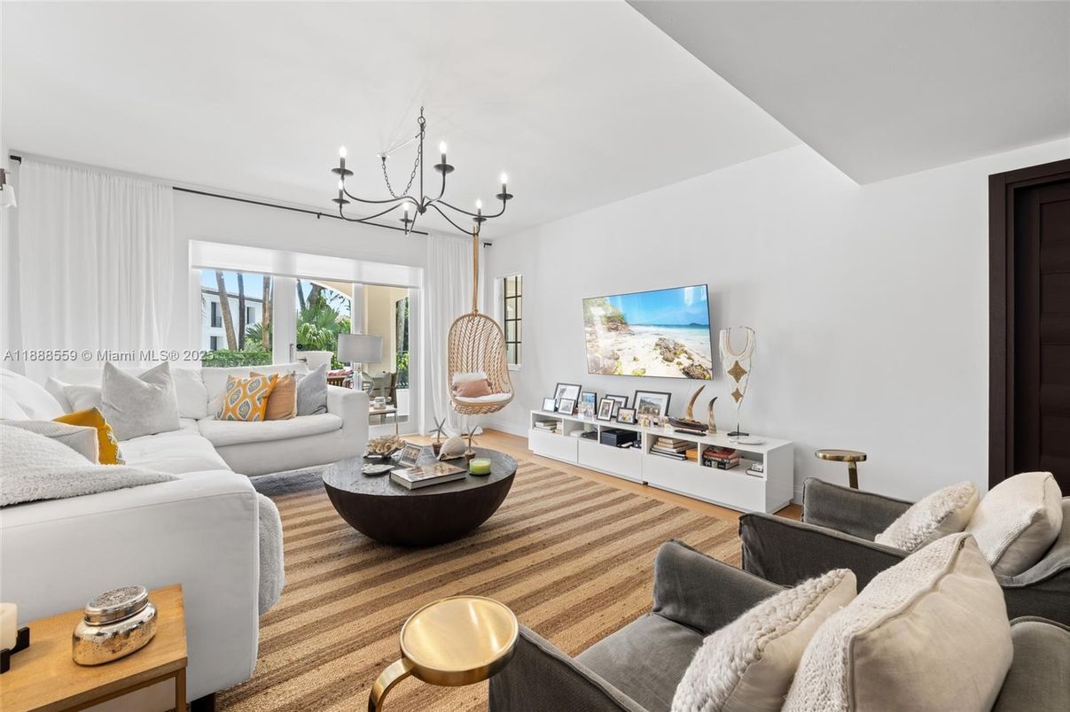 Chandelier, Interior, Living room, Wood Texture Flooring