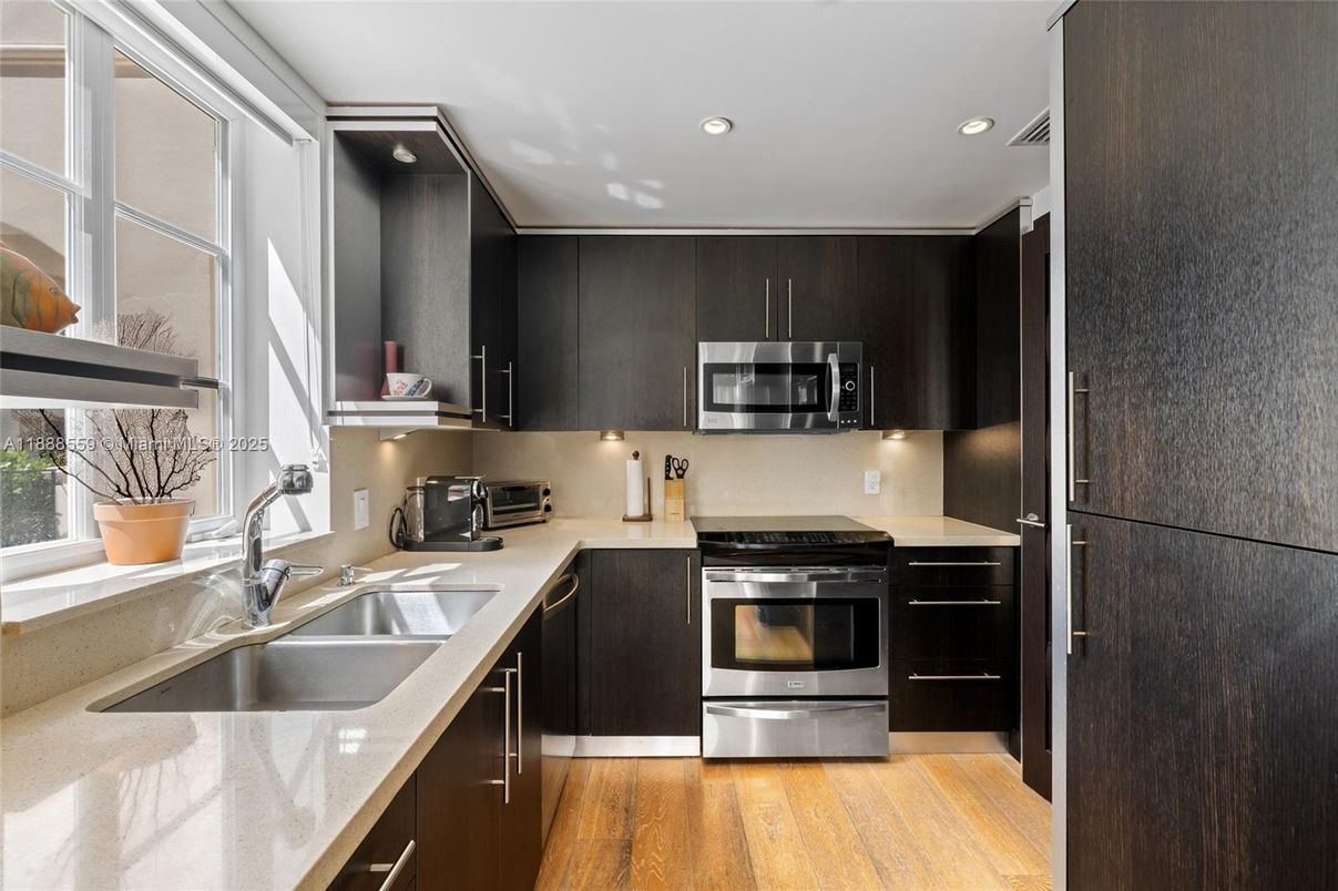 Interior, Kitchen, Recessed Lighting, Stainless Steel Appliances, Wood Texture Flooring