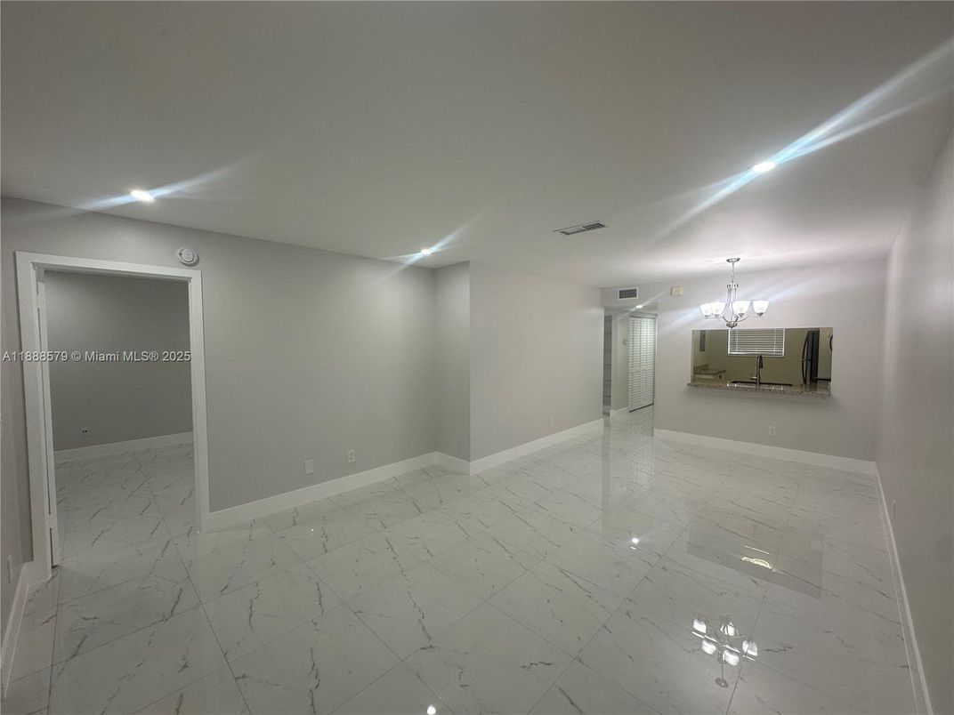 Empty room, Interior, Marble