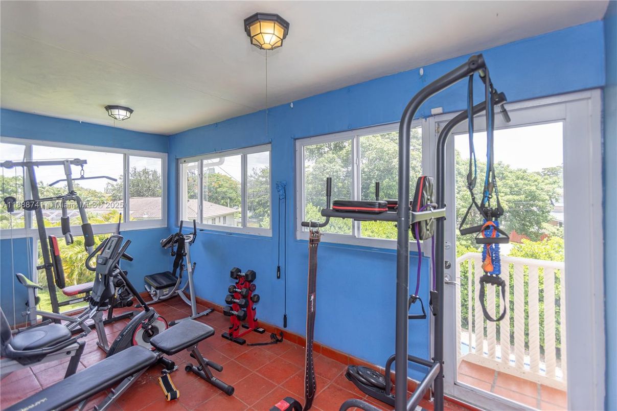 Fitness Equipment, Interior, Sun Room