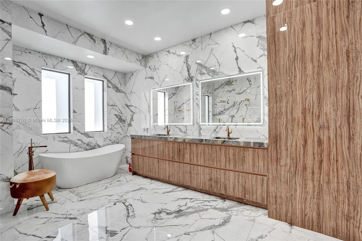 Bathroom, Free Standing Baths, Interior, Marble, Marble Walls, Recessed Lighting