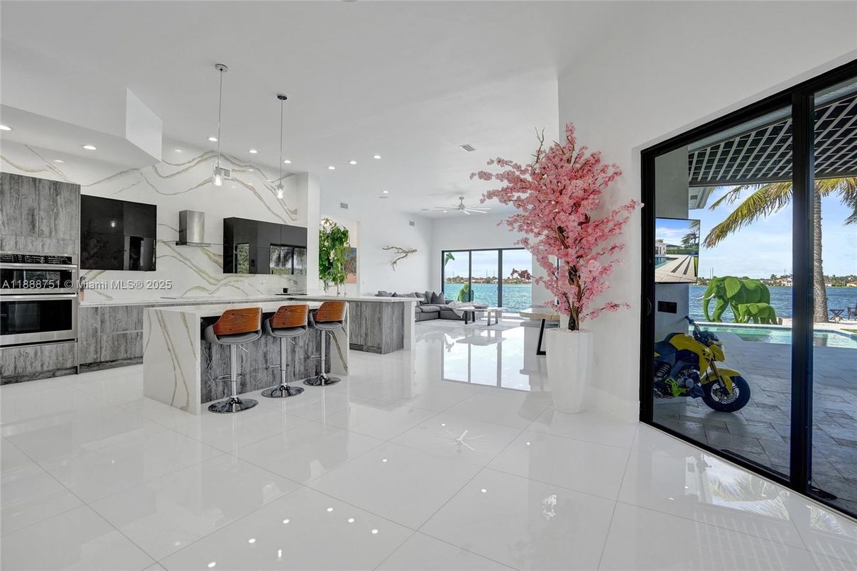 Interior, Kitchen, Marble Walls, Pendant Lights, Recessed Lighting, Water