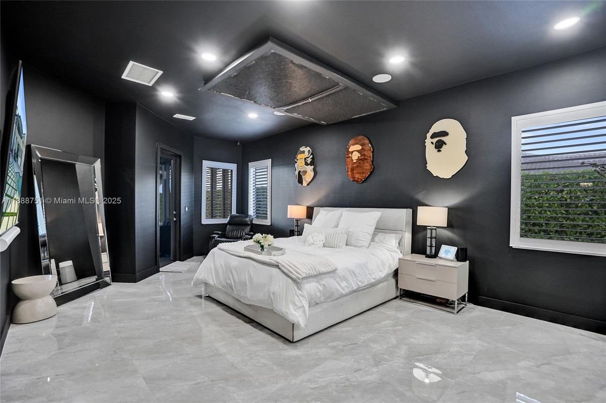 Bedroom, Interior, Recessed Lighting