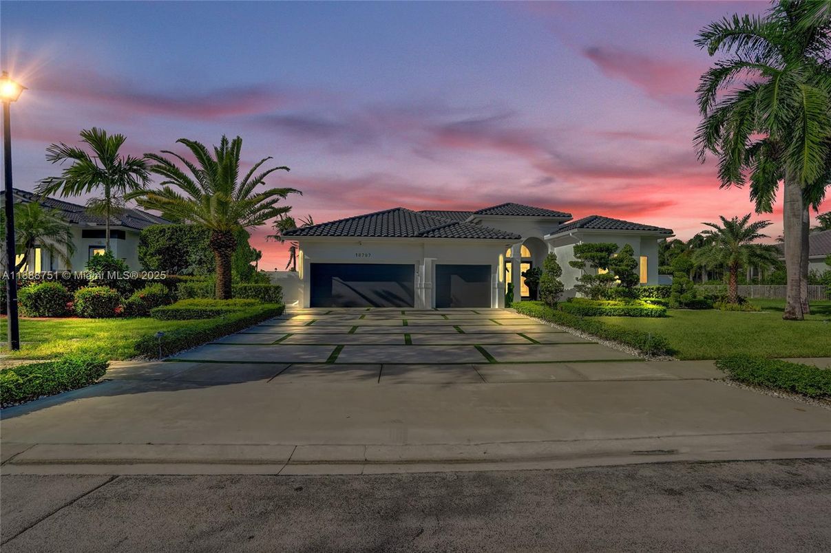 Attached, Backyard, Exterior, Facade, Mediterranean