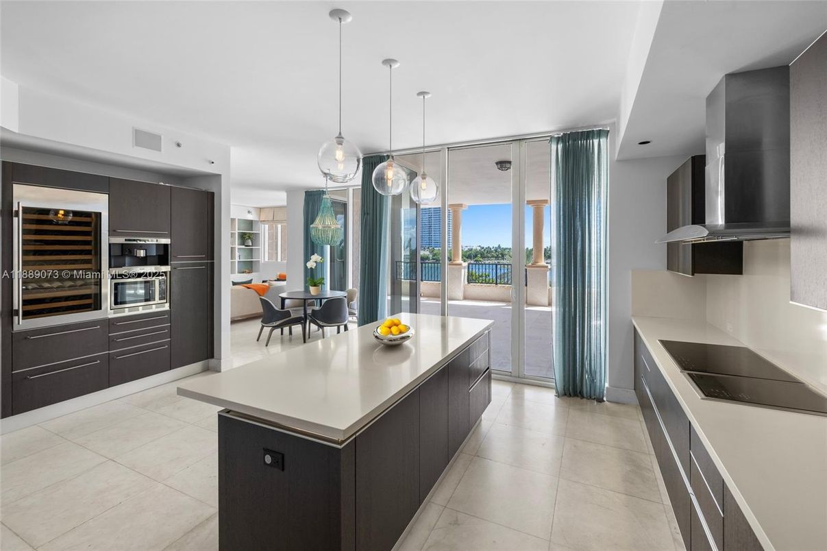 Dining room, Interior, Kitchen, Pendant Lights, Stainless Steel Appliances, Water